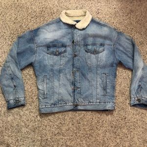 ZARA SHERPA DENIM TRUCKER JACKET